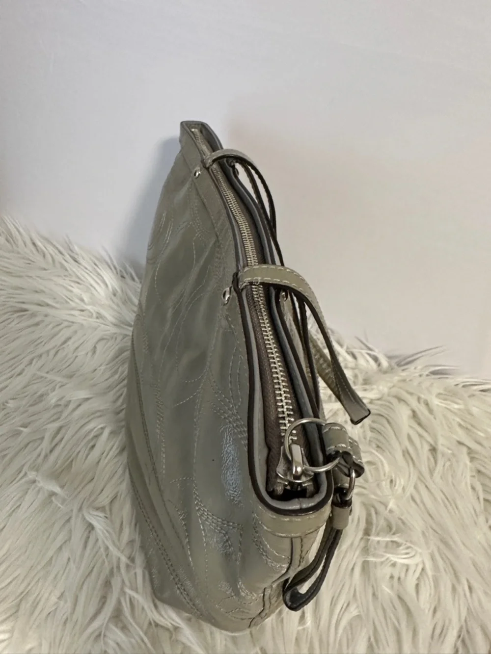 Coach Patent Signature Leather Shoulder Bag Purse